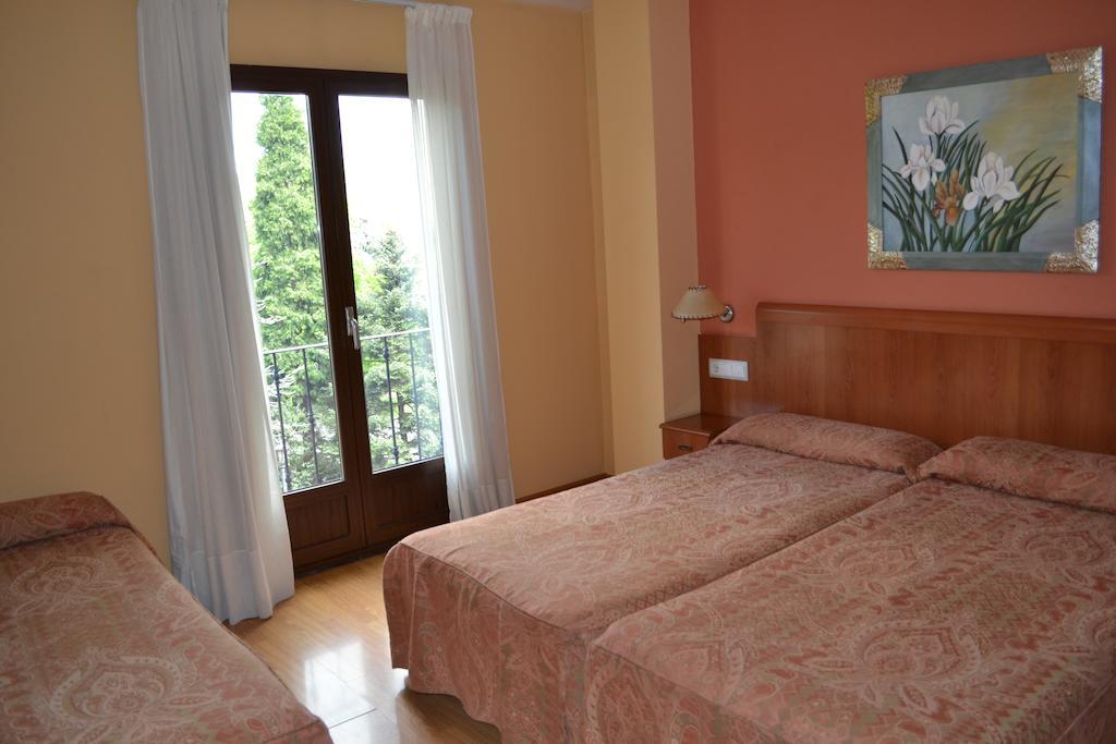 Hostal Quevedo León Pokoj fotografie